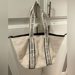 Victoria’s Secret Tote bag